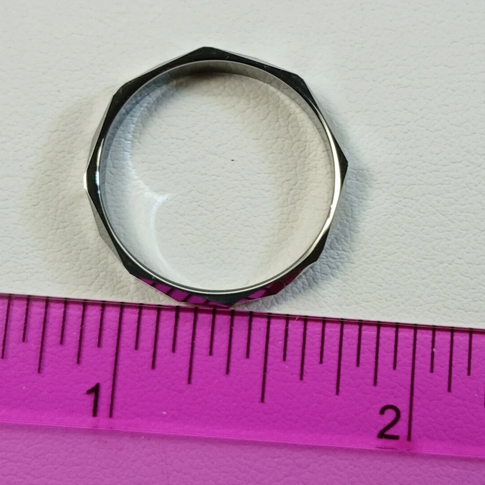 Vintage Tungsten Faceted Geometric Band Ring Size 10 Silver 4mm New-Old-Stock